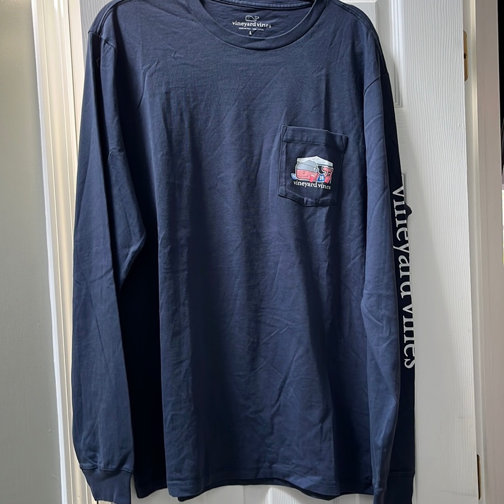 Vineyard Vines men’s shirt Large